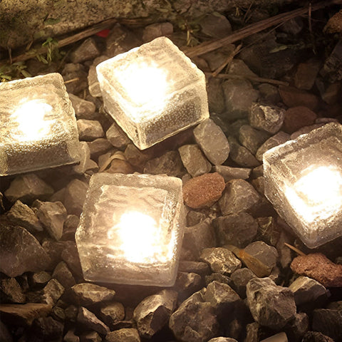 Square Solar Lamp | Automatic Daytime Charging | LED Outdoor Light