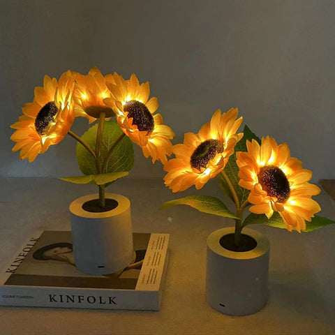 Glinsterende zonnebloemlamp | LED-tafellamp met bloemenmotief | Oplaadbaar via USB | Decoratie geïnspireerd op de natuur