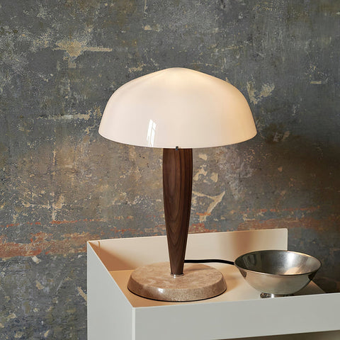 Herman Tafellamp | Artistiek ontwerp geïnspireerd door literaire grootheid