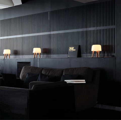 Melk tafellamp | Tijdloos design met verstelbare verlichting