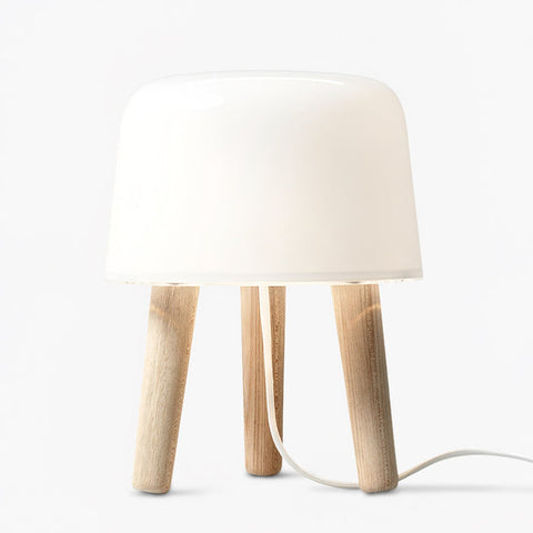 Melk tafellamp | Tijdloos design met verstelbare verlichting