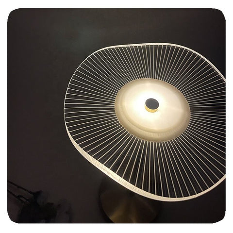 Moderne LED-bureaulamp | Verstelbaar, energiezuinig, minimalistisch ontwerp voor werkplekken