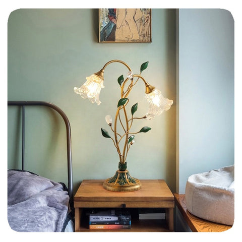 Vintage Franse Bloemen Tafellamp | Elegante Warme Verlichting voor Woondecoratie