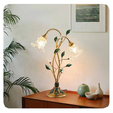 Vintage Franse Bloemen Tafellamp | Elegante Warme Verlichting voor Woondecoratie