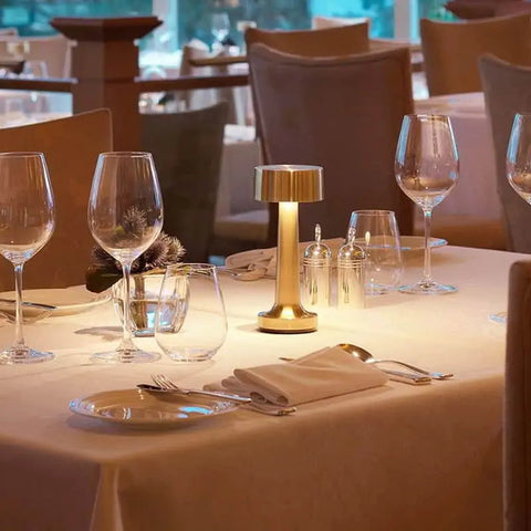 Luxe tafellamp voor cafés en restaurants | Dimbaar en energiezuinig
